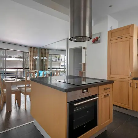 4 Adultes 2 Enfants - Acces Direct Apartment *